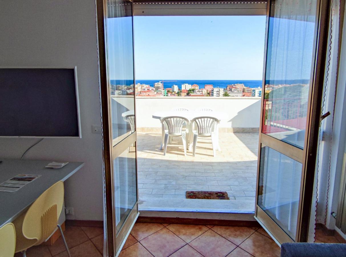 Bella Vista - By Ligooria Apartman Pietra Ligure Kültér fotó