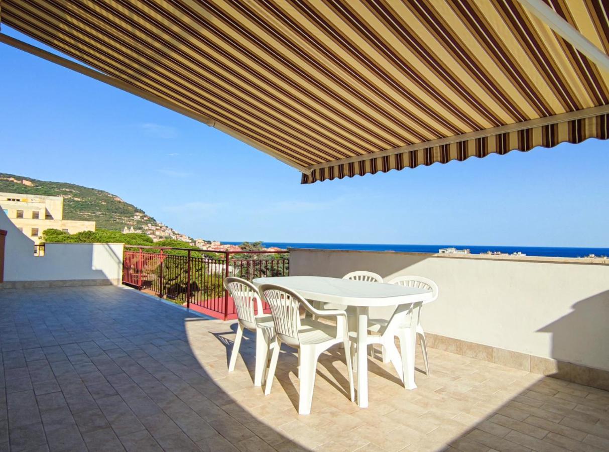 Bella Vista - By Ligooria Apartman Pietra Ligure Kültér fotó