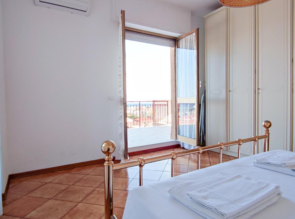Bella Vista - By Ligooria Apartman Pietra Ligure Kültér fotó